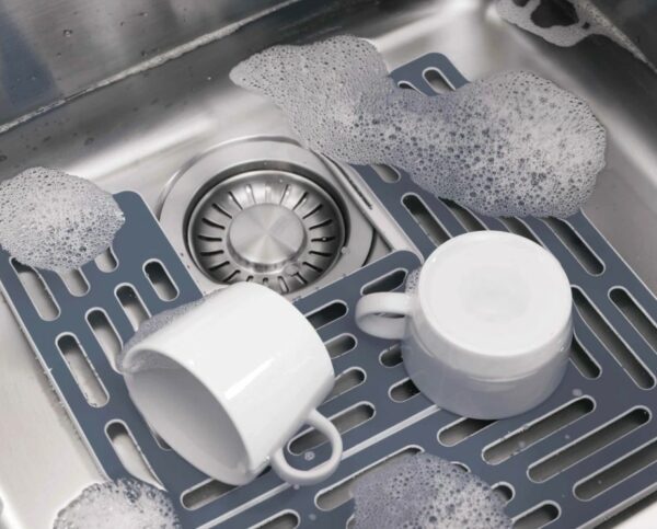 Tappetino per lavello regolabile grigio Sink Saver™